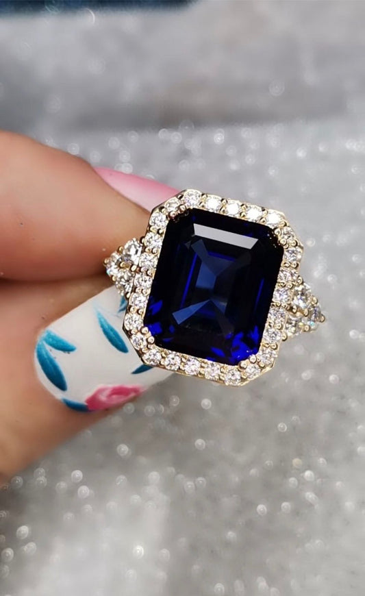 8ct Lab Created Sapphire &amp; Moissanite Ring — 9k Gold