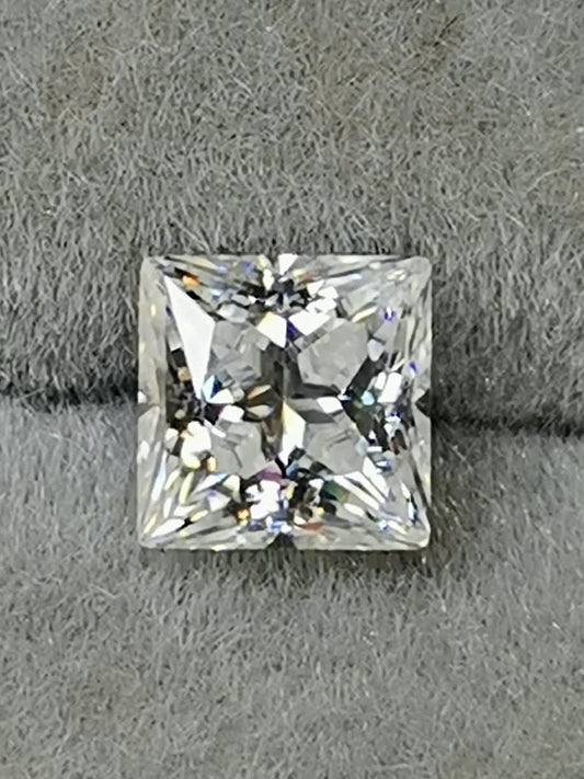 2ct Clear Square Moissanite Loose Stone (Certified)